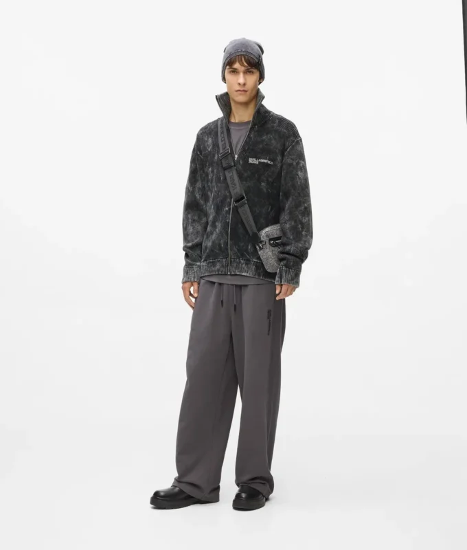 Gewaschener Pullover mit Reißverschluss Gewaschener Pullover mit Reißverschluss