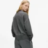 Gewaschenes Bomber-Sweatshirt mit Reißverschluss Gewaschenes Bomber-Sweatshirt mit Reißverschluss
