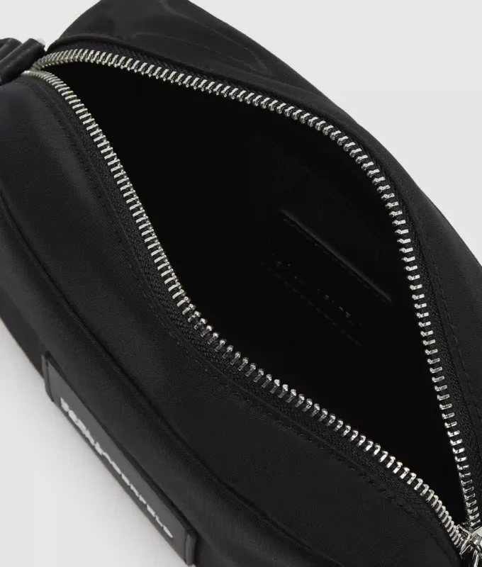 Glänzende Kameratasche aus Nylon