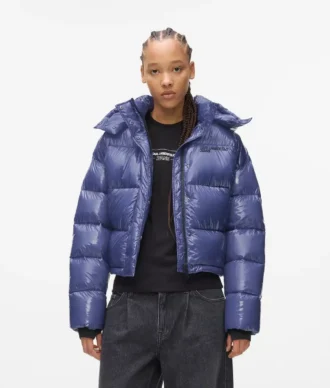 Glänzende, kastenförmige Daunenjacke