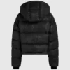 Glänzende, kastenförmige Daunenjacke Glänzende, kastenförmige Daunenjacke