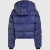 Glänzende, kastenförmige Daunenjacke