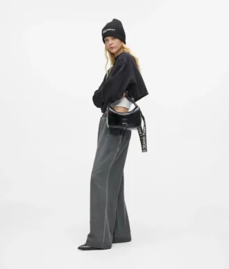 Glänzende Mini-Hobo-Tasche