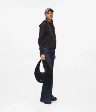 Glänzende Nylon-Hobo-Tasche