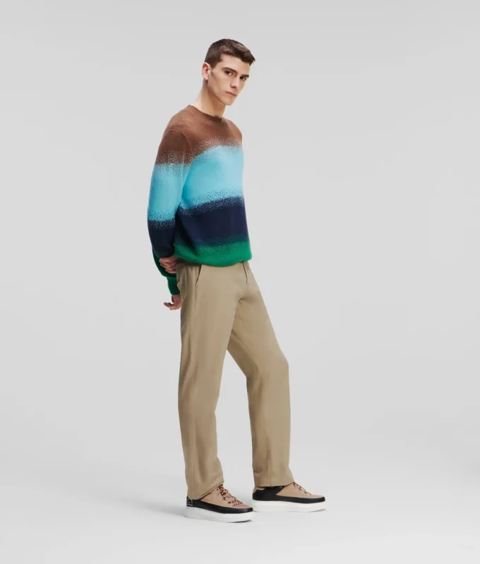 GRADIENT STRIPE SWEATER GRADIENT STRIPE SWEATER