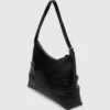 Große Schultertasche mit Schnalle Große Schultertasche mit Schnalle