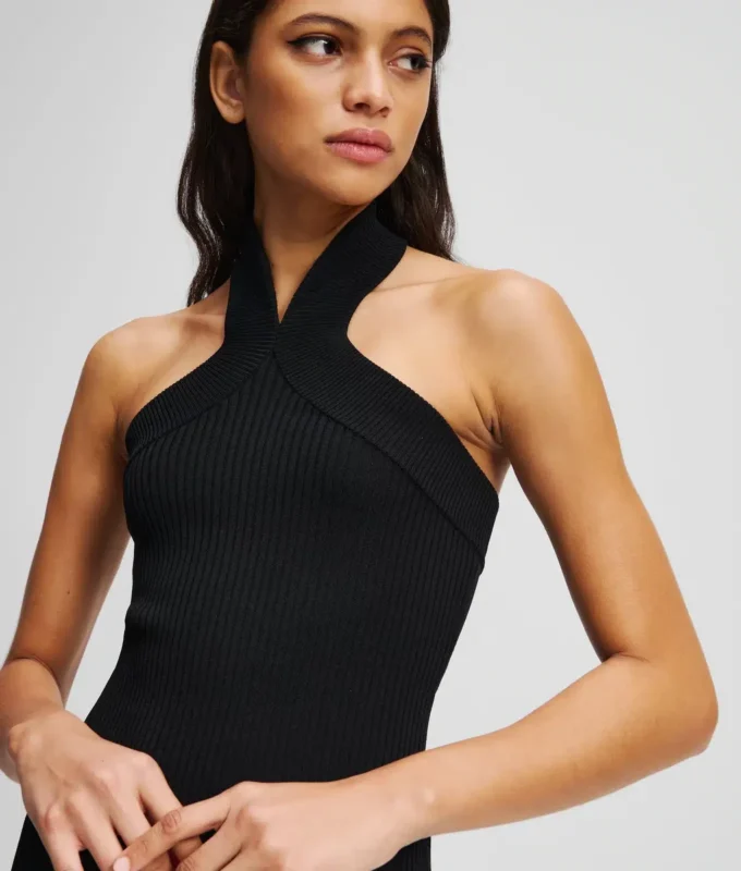 HALTERNECK-STRICKOB HALTERNECK-STRICKOB