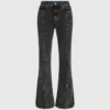 Hoch geschnittene Jeans mit Naht und ausgestelltem Bein