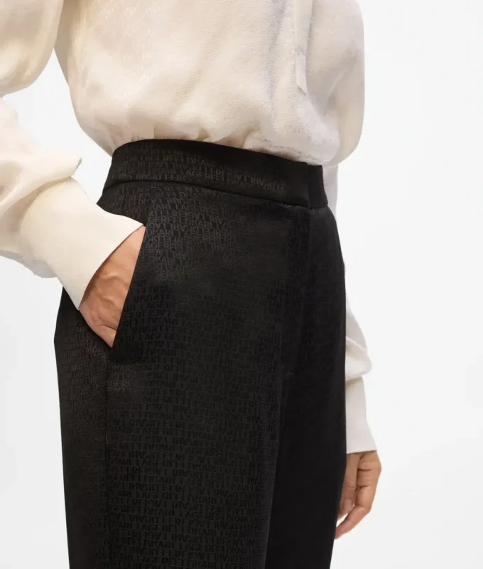 Hose mit Allover-Print Hose mit Allover-Print