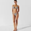 IKON GESTREIFTES TRIANGLE-BIKINI-OBERTEIL IKON GESTREIFTES TRIANGLE-BIKINI-OBERTEIL