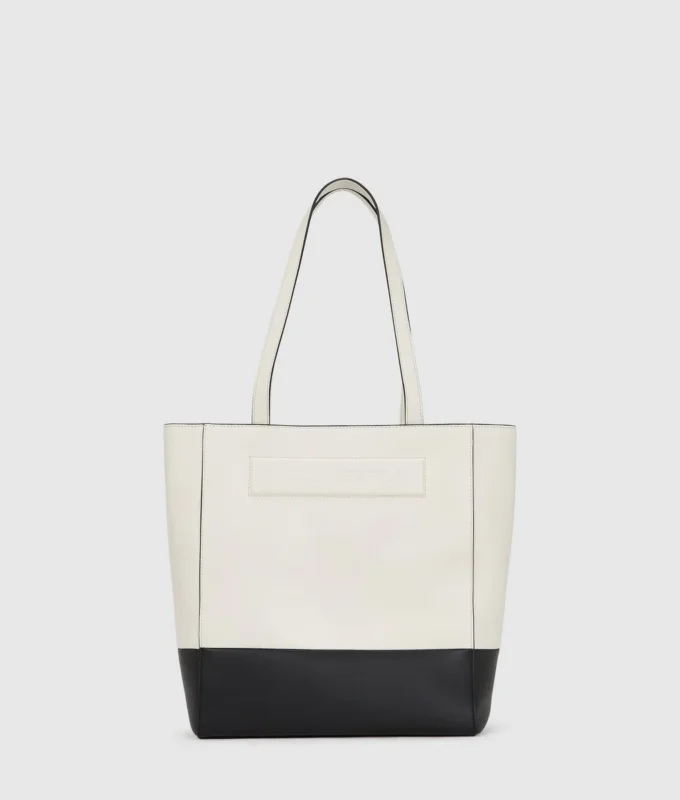 Ikon K mittelgroße Ledertasche Ikon K mittelgroße Ledertasche