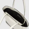 Ikon K mittelgroße Ledertasche Ikon K mittelgroße Ledertasche