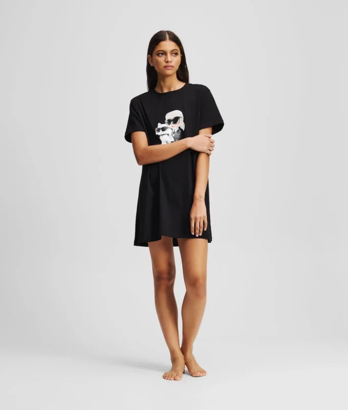 IKON T-SHIRT-PYJAMAKLEID IKON T-SHIRT-PYJAMAKLEID