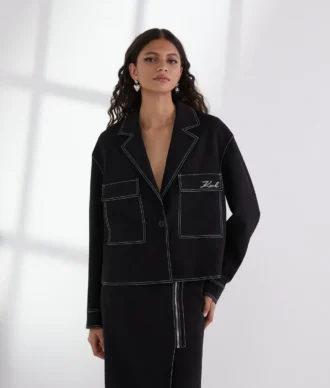 JACKE MIT KONTRASTSTICHEN