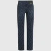 Jeans mit durchgehendem Monogramm Jeans mit durchgehendem Monogramm