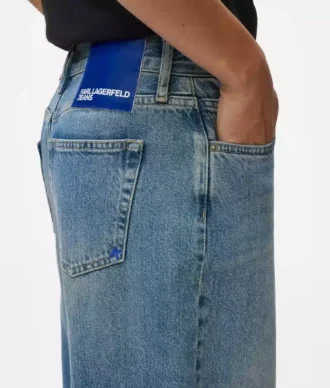 Jeans mit niedriger Leibhöhe und weitem Bein
