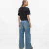 Jeans mit niedriger Leibhöhe und weitem Bein