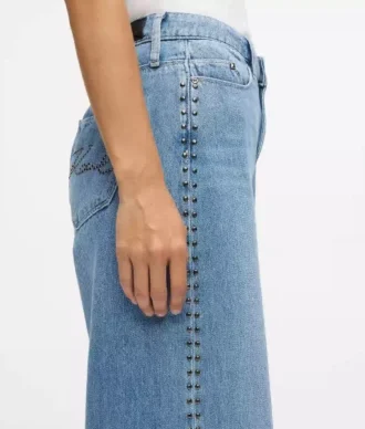 Jeans mit Nieten Jeans mit Nieten