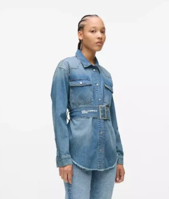 Jeanshemd mit Gürtel