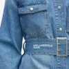 Jeanshemd mit Gürtel Jeanshemd mit Gürtel