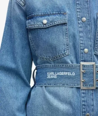 Jeanshemd mit Gürtel