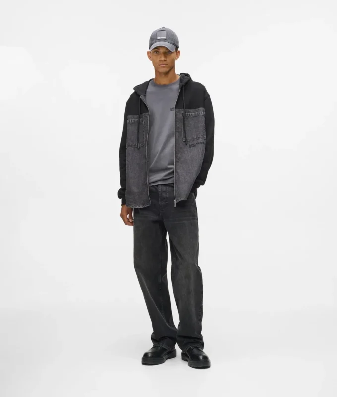 Jeansjacke mit Einsätzen