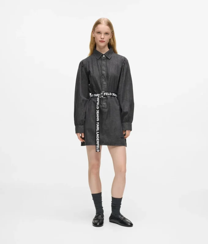 Jeanskleid mit Gürtel