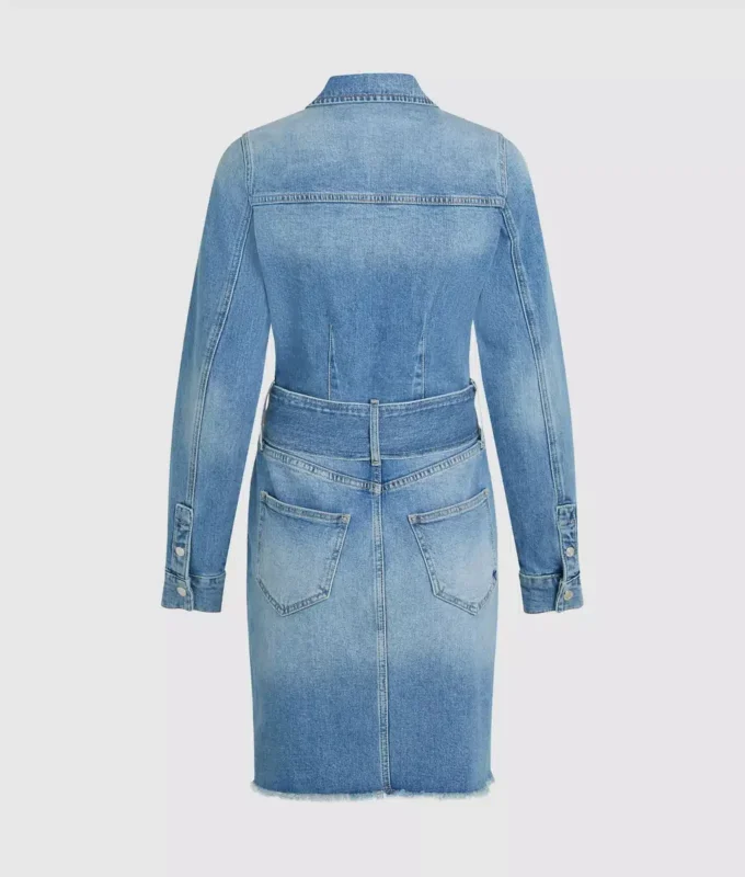 Jeanskleid mit Gürtel