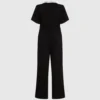 Jumpsuit mit charakteristischem Kragen Jumpsuit mit charakteristischem Kragen
