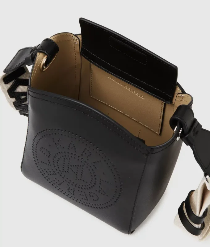 K/Circle kleine Beuteltasche K/Circle kleine Beuteltasche