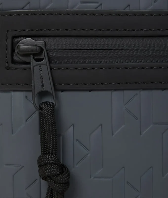 K/Monogram Kameratasche