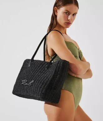 K/Signature kleine gewebte Strandtasche
