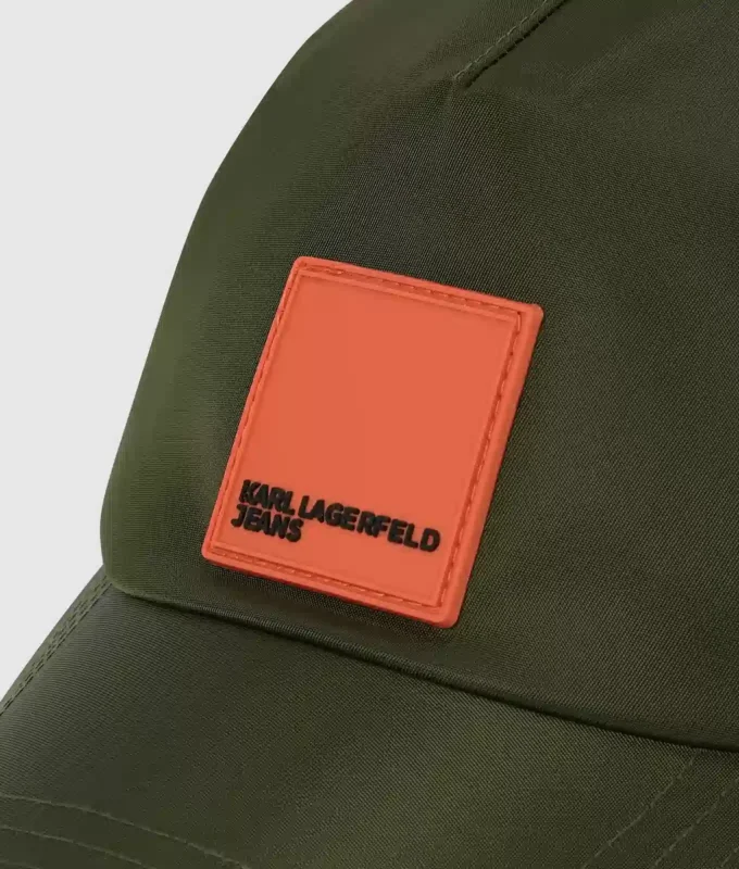 Kappe mit Box-Logo