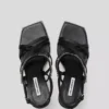 KARMEL SIGNIA SANDALEN MIT KETTENRIEMEN UND ABSATZ KARMEL SIGNIA SANDALEN MIT KETTENRIEMEN UND ABSATZ