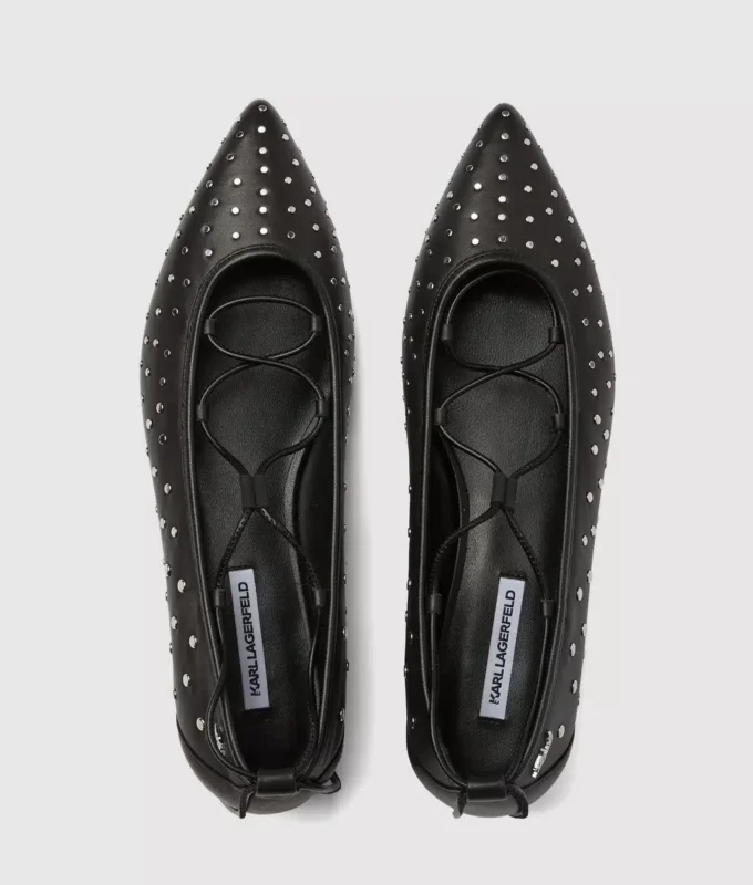 Kerrie Ballerina-Flats mit langen Schnürsenkeln Kerrie Ballerina-Flats mit langen Schnürsenkeln