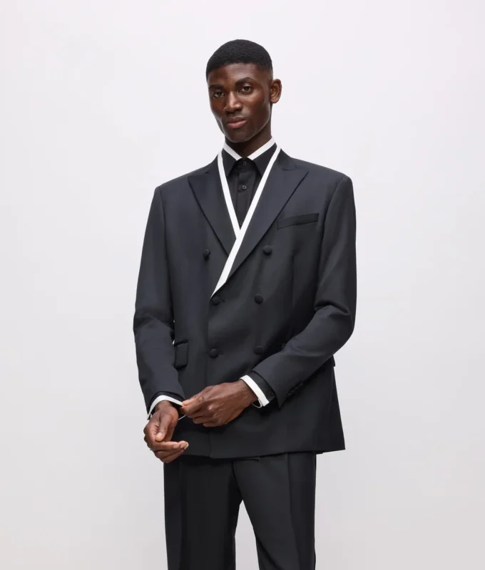 KL Studio Blazer mit kontrastierenden Paspeln KL Studio Blazer mit kontrastierenden Paspeln