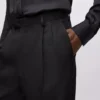 KL Studio Maßgeschneiderte Hose KL Studio Maßgeschneiderte Hose