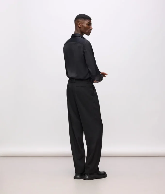 KL Studio Maßgeschneiderte Hose KL Studio Maßgeschneiderte Hose