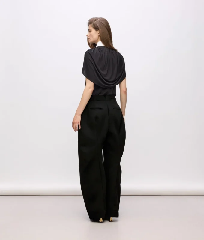 KL Studio Voluminöse Hose KL Studio Voluminöse Hose