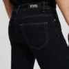 KLASSISCHE JEANS KLASSISCHE JEANS