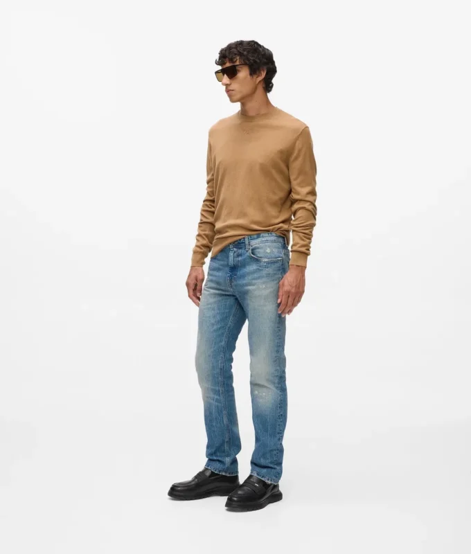 Klassische Jeans