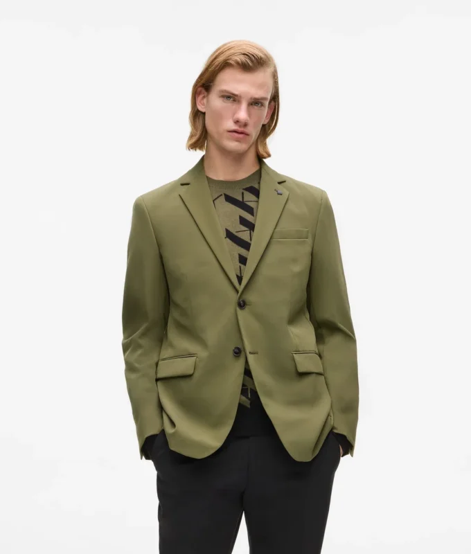 Klassischer, taillierter Blazer Klassischer, taillierter Blazer