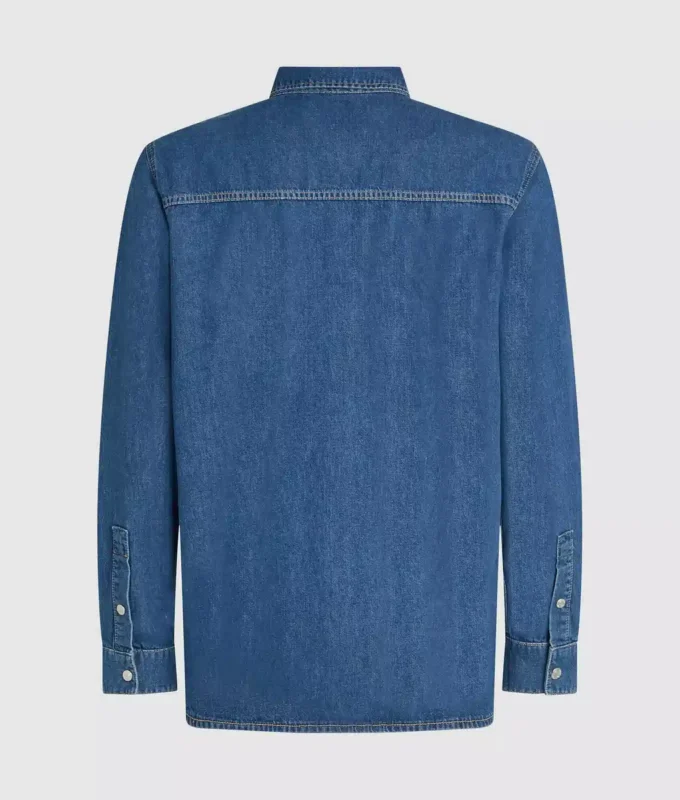 Klassisches Jeanshemd Klassisches Jeanshemd