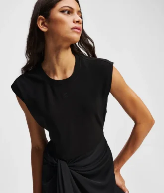 KLEID AUS MISCHGEWEBE