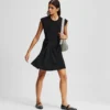 KLEID AUS MISCHGEWEBE