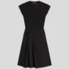 KLEID AUS MISCHGEWEBE
