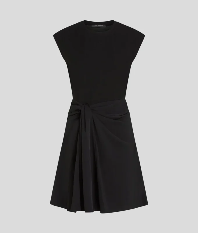 KLEID AUS MISCHGEWEBE