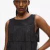 Kleid mit Kunstlederfransen Kleid mit Kunstlederfransen