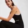 KLEID MIT RACER-AUSSCHNITT KLEID MIT RACER-AUSSCHNITT