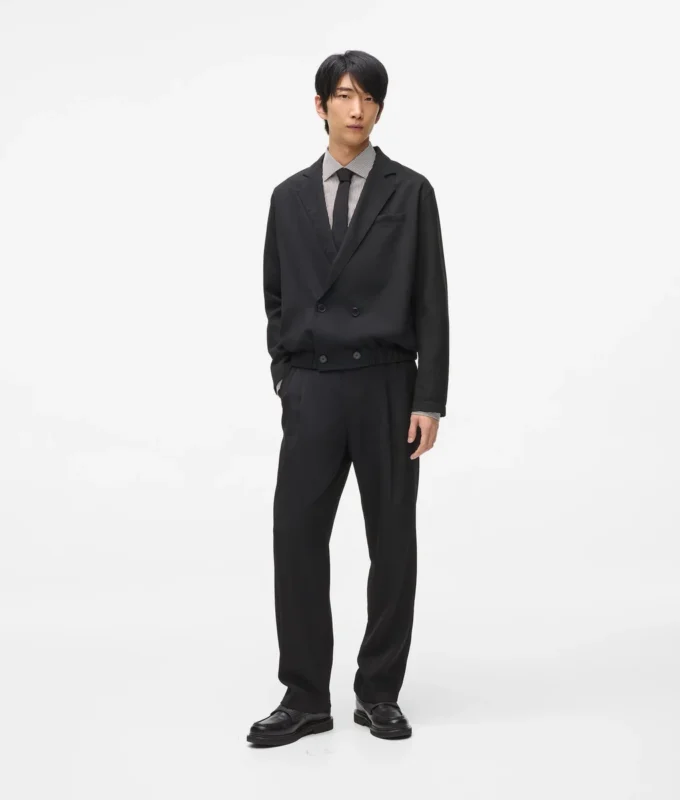 Kurzer Zweireiher-Blazer Kurzer Zweireiher-Blazer